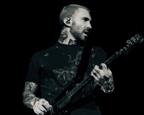 MAROON 5